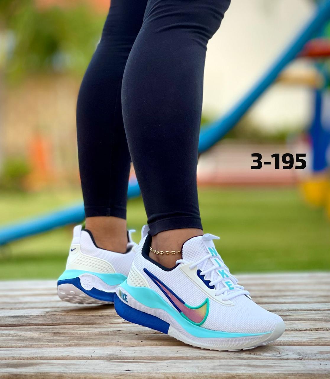 Tenis NK Dama Tornasol